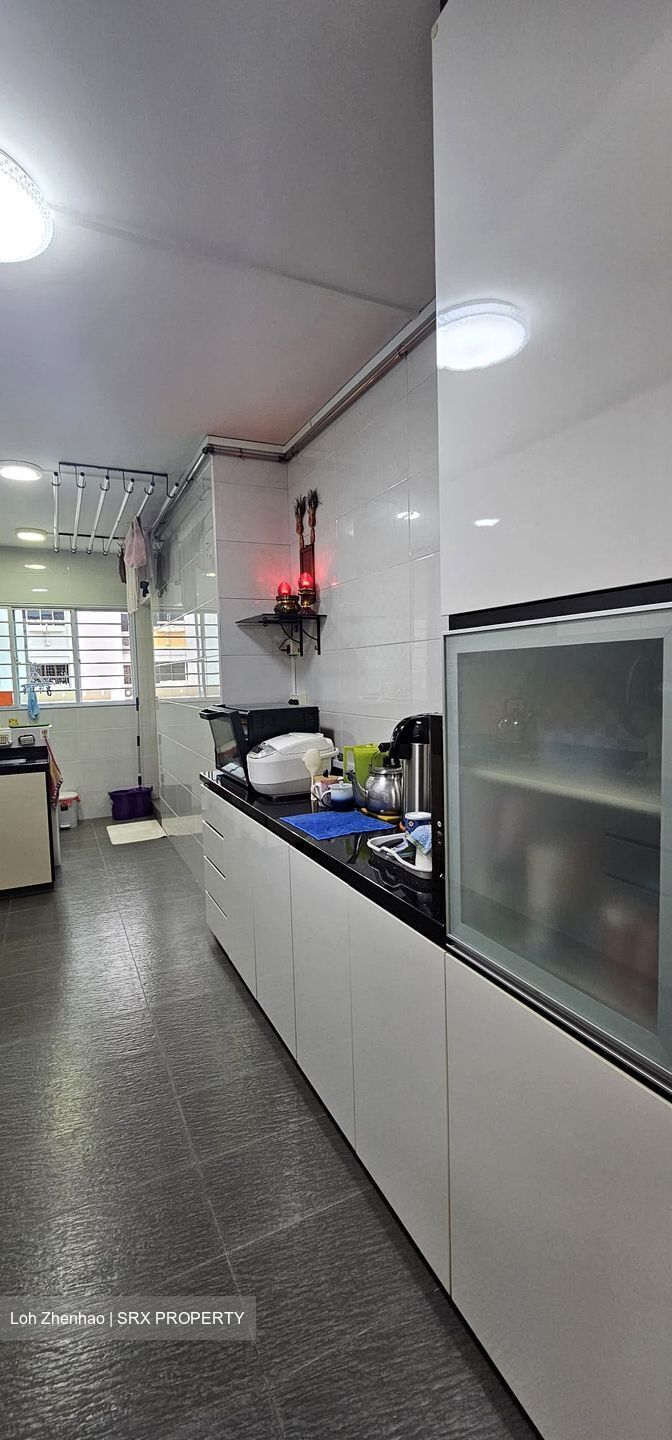Blk 341 Bukit Batok Street 34 (Bukit Batok), HDB 4 Rooms #549589191